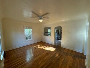 1732 S 14th St W in Missoula, MT - Foto de edificio - Building Photo