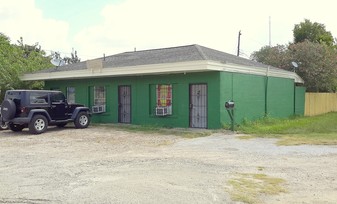 5504 Jensen Dr in Houston, TX - Building Photo