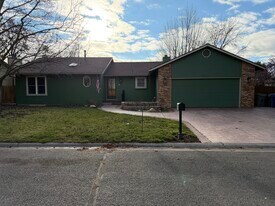 11801 W Violet Ct in Boise, ID - Building Photo