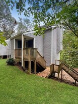 3827 Trotter Rd in Gainesville, GA - Building Photo