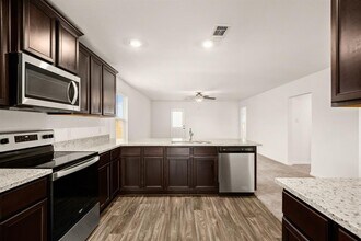 14124 Prospector Wy in Elgin, TX - Building Photo - Building Photo