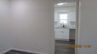 2708 NW 16th St in Lawton, OK - Building Photo - Building Photo