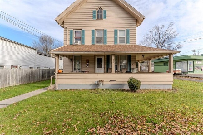 property at 302 N Nanticoke Ave