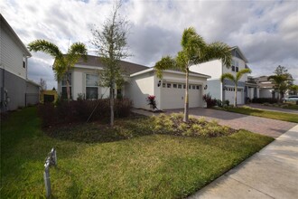 15966 Winding Bluff Dr in Montverde, FL - Building Photo - Building Photo