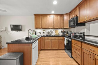 9862 Softwater Way in Columbia, MD - Building Photo - Building Photo