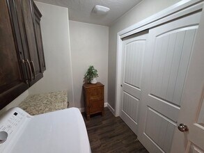 1001 W Curly Hollow Dr in Saint George, UT - Building Photo - Building Photo