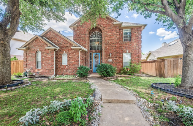 property at 5632 Westwood Ln