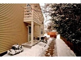 533 Darlene Ln in Glendale Heights, IL - Building Photo