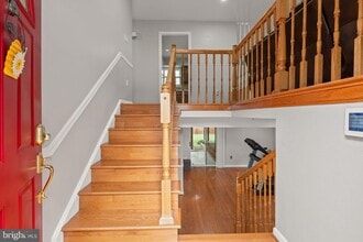 5590 Neddleton Ave, Unit 1 in Woodbridge, VA - Building Photo - Building Photo