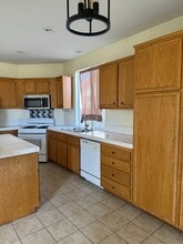 26469 Bradshaw Dr in Menifee, CA - Building Photo - Building Photo