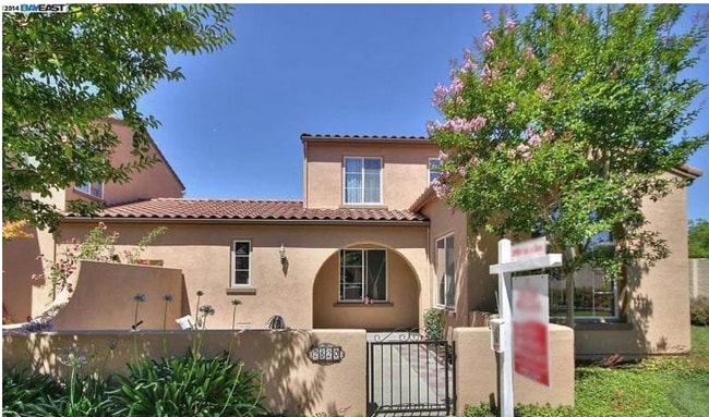 property at 2520 Cedarwood Loop
