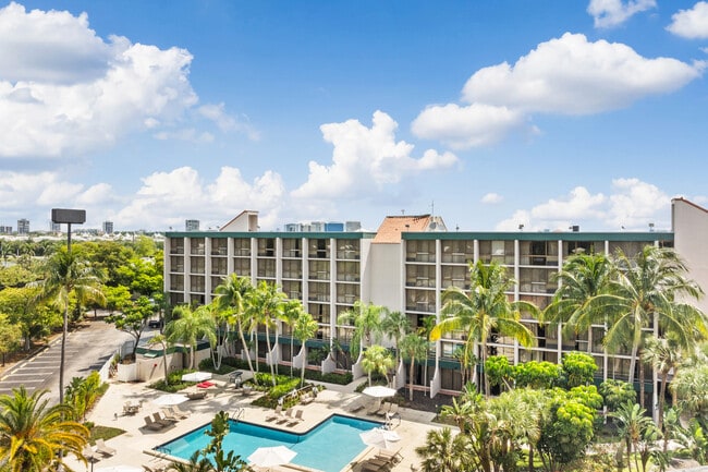 Studios at 88 Palms in West Palm Beach, FL - Building Photo - Building Photo
