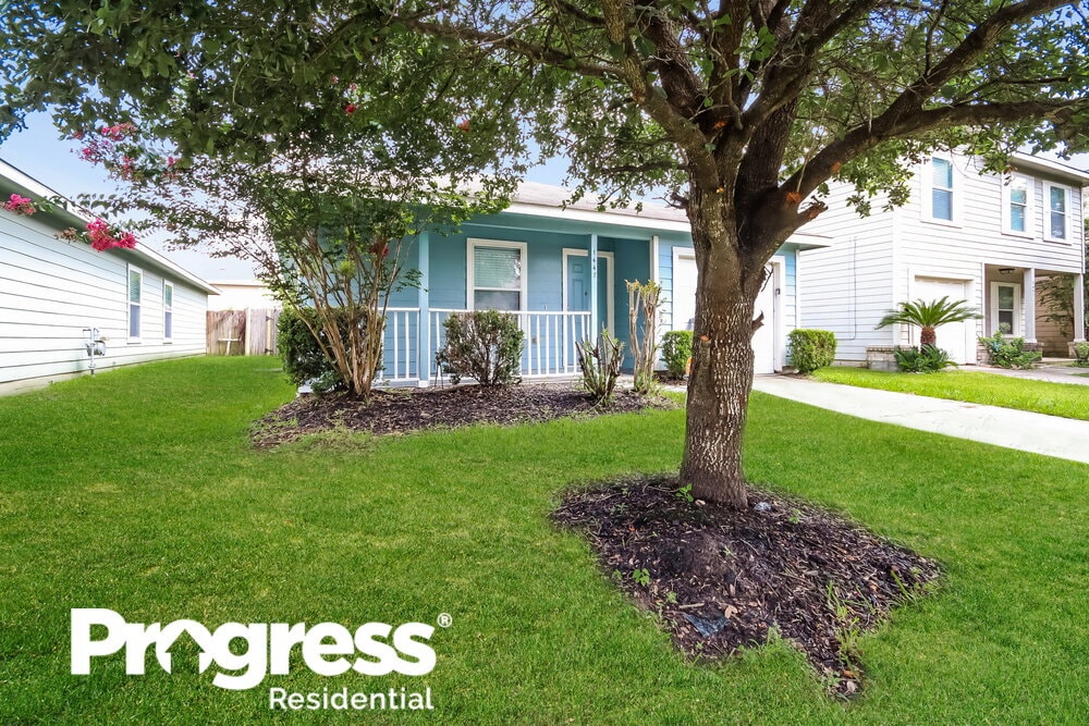 1447 Grand Prince Ln Photo