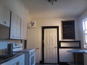 186 Monterey St in Highland Park, MI - Building Photo - Building Photo