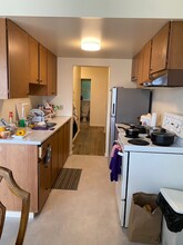 951 Cedar St in Campbell River, BC - Building Photo - Building Photo