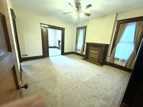3016 Victor St, Unit 2ndf in St. Louis, MO - Foto de edificio - Building Photo
