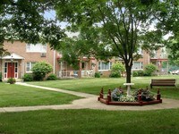 Building Photo - Devonshire Park Apartments in Allentown, Pennsylvania