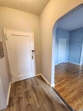 36 Hillside Ave., Unit 4 in Williston Park, NY - Building Photo - Building Photo