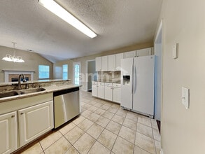 420 Roberts Way in Rincon, GA - Building Photo - Building Photo