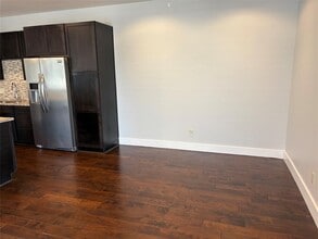 1512 Forest Trail in Austin, TX - Building Photo - Building Photo