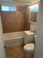 3508 SE 5th St in Renton, WA - Building Photo - Building Photo