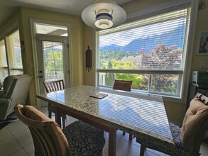 65890 Cottonwood Dr in Hope, BC - Building Photo - Building Photo