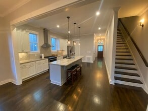 1107 Boscobel St in Nashville, TN - Building Photo - Building Photo