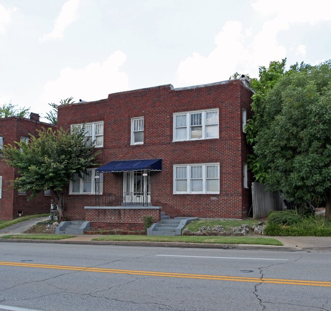 1626-1628 S Utica Ave in Tulsa, OK - Foto de edificio - Building Photo