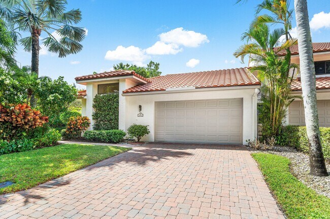 2601 Sheltingham Dr in Wellington, FL - Building Photo - Building Photo