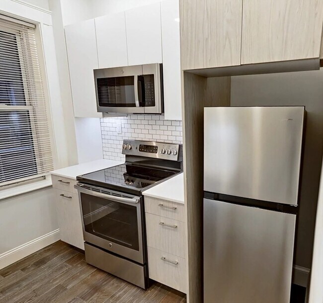 property at 55 Queensberry St