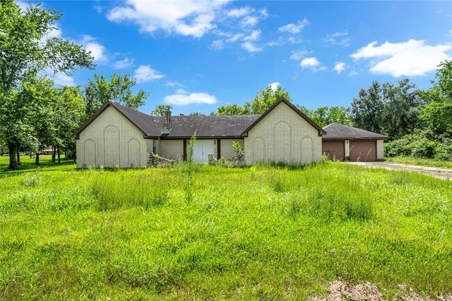 property at 1326 Carl Dr
