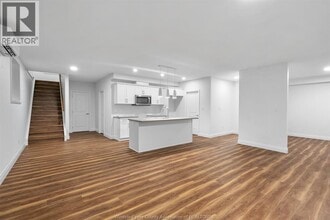 162 McLellan Ave in Amherstburg, ON - Building Photo - Building Photo