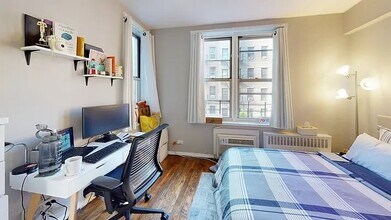 340 E 58th St, Unit 2E/F in New York, NY - Foto de edificio - Building Photo