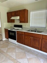 625 Wildwood Way in Clearwater, FL - Building Photo - Building Photo