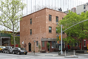 447 Hudson St Apartments