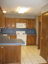 601 Goshawk Dr in Norman, OK - Building Photo - Building Photo