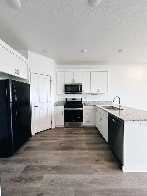 911 W 1000 N in Tremonton, UT - Building Photo - Building Photo