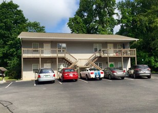 Mica Ridge Apartments in Sylva, NC - Building Photo - Building Photo