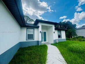 1731 Unice Ave N in Lehigh Acres, FL - Building Photo - Building Photo