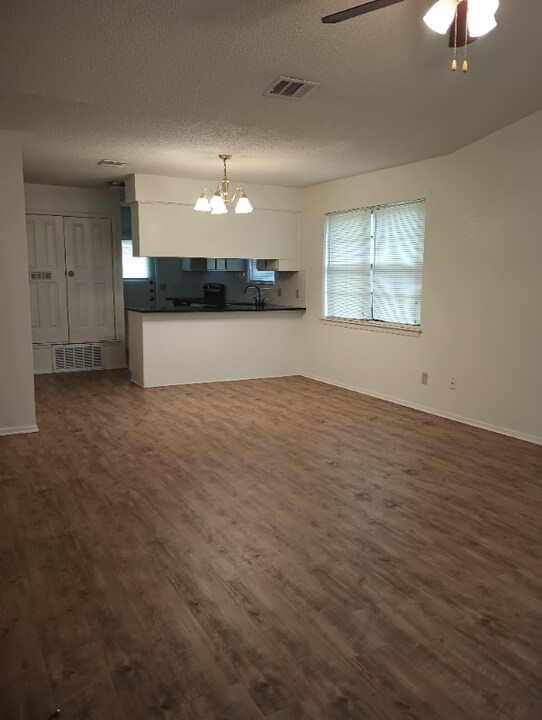 1405 Chapelwood Dr in Waco, TX - Building Photo