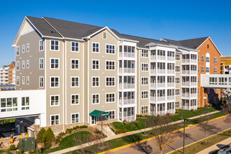 Ashby Ponds in Ashburn, VA - Building Photo - Building Photo