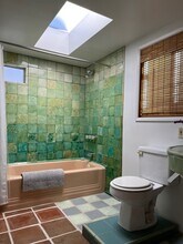 840 Basin Dr, Unit Guesthouse in Topanga, CA - Foto de edificio - Building Photo