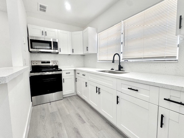 CITY CENTER in Hallandale Beach, FL - Building Photo - Building Photo