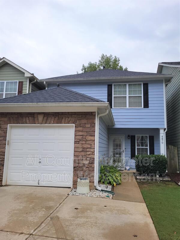 property at 4870 Tangerine Cir