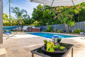 505 SE 25th Ave in Pompano Beach, FL - Building Photo - Building Photo