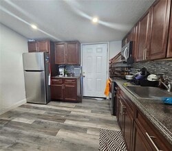 2955 Sun Pointe Ct in Kissimmee, FL - Building Photo - Building Photo