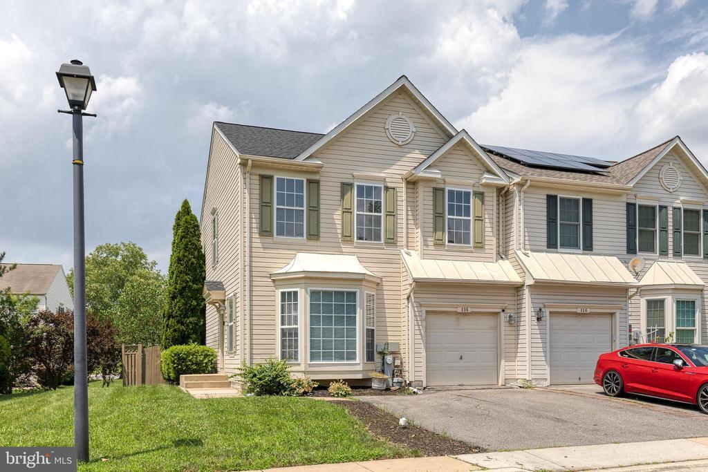 116 Leeds Creek Cir in Odenton, MD - Building Photo