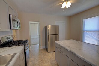 109 2nd Ave W in Milan, IL - Building Photo - Building Photo
