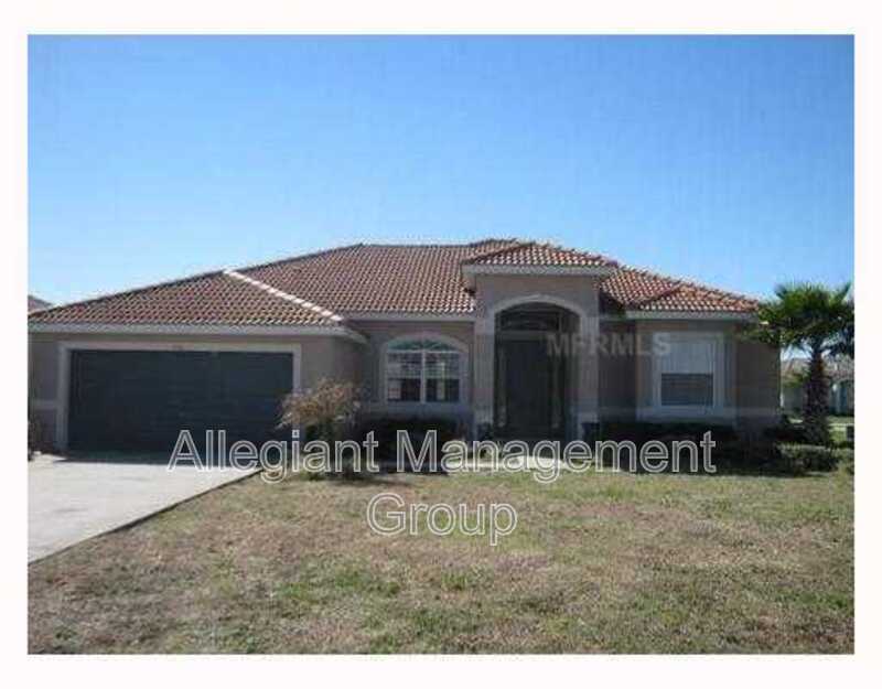 418 Bay Leaf Dr in Kissimmee, FL - Building Photo