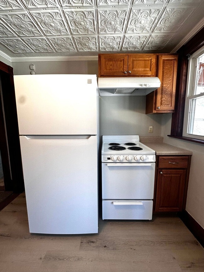 108 Church St in Laconia, NH - Building Photo - Building Photo